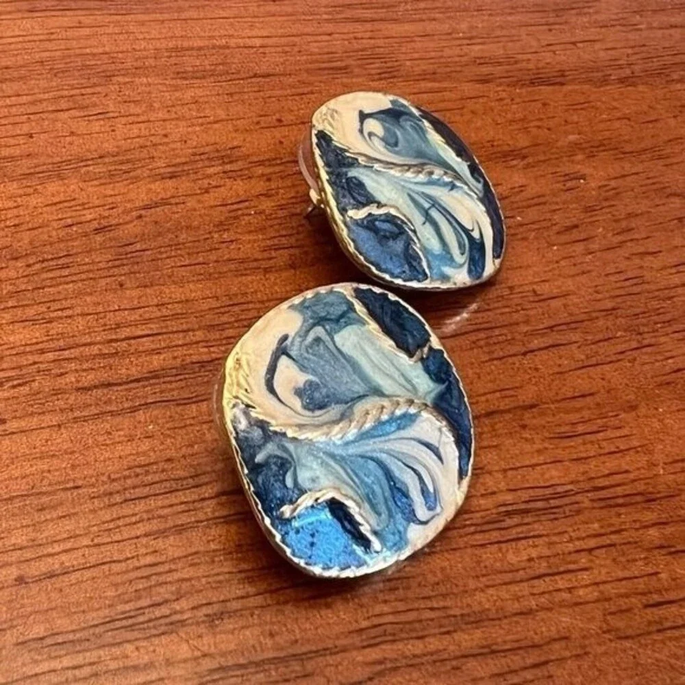 90s Vintage Button Earrings Oversized Artsy Blue Silver Swirl Studs